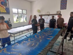 Hadirkan Guru Propesional, PT Timah Berikan Pelatihan Membatik untuk Siswa SLBN di Mentok