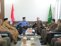 Pj Gubernur Sugito Silaturahmi ke Kejati Babel