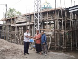 PT Timah Serahkan Bantuan untuk Renovasi Masjid Nurul Hibah Parit Lalang