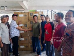 Bantu Tingkatkan Kesejahteraan Nelayan di Dusun Tanah Merah, PT Timah Serahkan Mesin Tempel