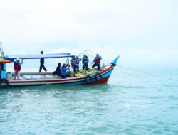 Permudah Nelayan Tanjung Kubu Basel Tangkap Ikan, PT Timah Tenggelamkan Artificial Reef