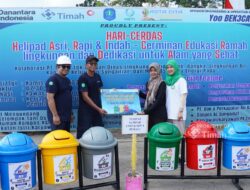 Edukasi Tentang Pengelolaan Sampah Sejak Dini, PT Timah Serahkan Bantuan Tempat Sampah Terpilah ke SDN 1 Pemali 