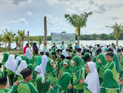 Edukasi Pelajar untuk Jaga Ekosistem, PT Timah Libatkan Pelajar MIN 1 Bangka Tanam Mangrove