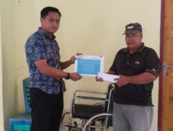 Ringankan Biaya Pengobatan Warga, PT Timah Serahkan Bantuan Biaya Pengobatan untuk Masyarakat Karimun