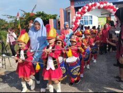 Peringati HUT ke-80 RI, TK Pembina 2 Pangkalpinang Gelar Karnaval
