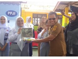 Program Makan Bergizi Gratis Resmi Diluncurkan di SMAN 1 Pangkalpinang