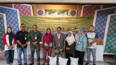 400 Keluarga di Gerunggang Terima Bantuan Beras dari Pemkot Pangkalpinang
