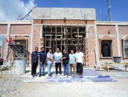 Dukung Perluasan Masjid di Temberan, PT Timah Serahkan Bantuan untuk Masjid Al Hikmah 