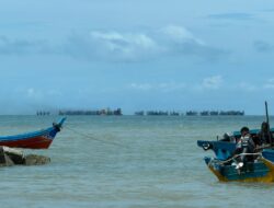 Pantai Pasir Padi Digerogoti Tambang Timah Ilegal, Warganet Pertanyakan Ketegasan Aparat