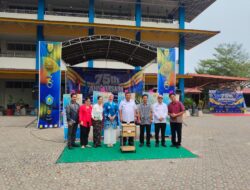 Hadiri HUT ke-75 SMP Santa Theresia, Prof Udin Dorong Pendidikan Berkarakter