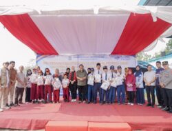 1165 Peserta Didik di Pangkalpinang Terima Bantuan Perlengkapan Sekolah dan Biaya Pendidikan